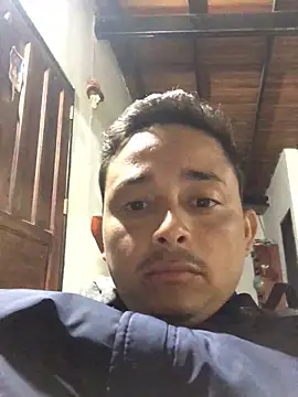 isacalejandroo online show from January 14, 6:34 am