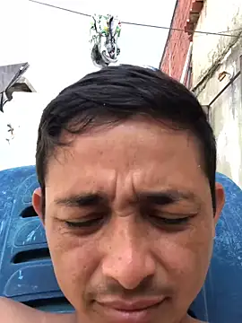 isacalejandroo online show from January 31, 2:07 pm