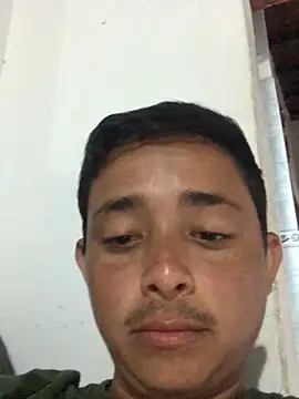 isacalejandroo online show from February 6, 10:00 pm