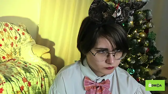 Funny bunnyy online show from December 29, 11:50 pm