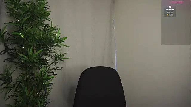 dam0n fr0st online show from March 18, 9:21 pm