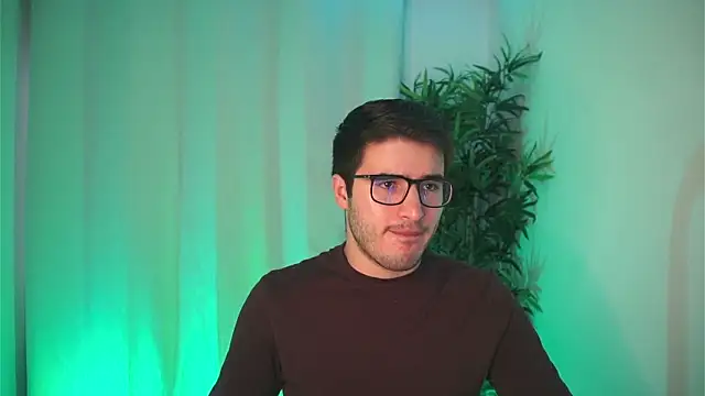 dam0n fr0st online show from March 7, 5:43 pm