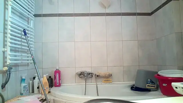 Kalia Cross online show from October 16, 6:03 am