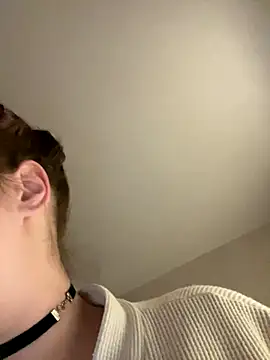 SuzieMurray online show from September 18, 10:17 am