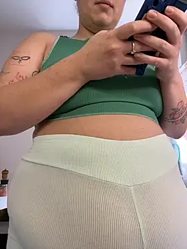 SuzieMurray online show from October 23, 10:14 am