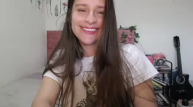 Snapshot of Serenity chatting on February 21, 10:37 pm Serenity online show from February 21, 10:37 pm