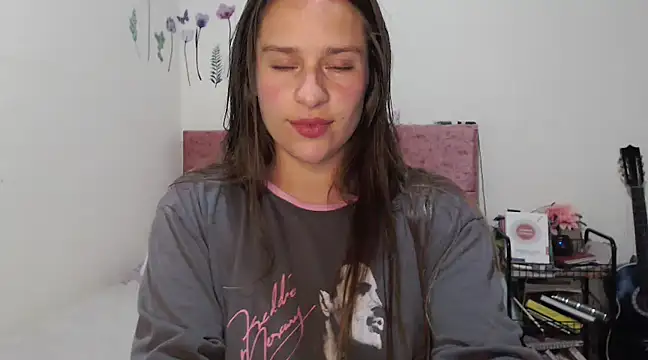 Snapshot of Serenity chatting on March 11, 10:53 pm Serenity online show from March 11, 10:53 pm