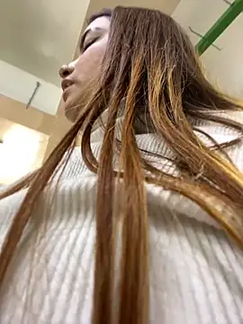 Snapshot of Tatiana_O chatting on February 15, 2:11 pm Tatiana O online show from February 15, 2:11 pm