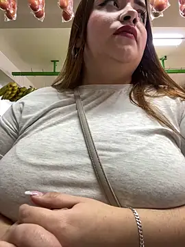 Snapshot of Tatiana_O chatting on March 9, 7:26 pm Tatiana O online show from March 9, 7:26 pm