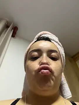 Tatiana O online show from April 17, 1:03 pm