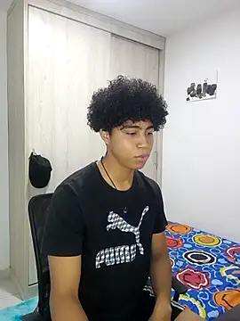 sexy diamante  online show from February 9, 8:07 am