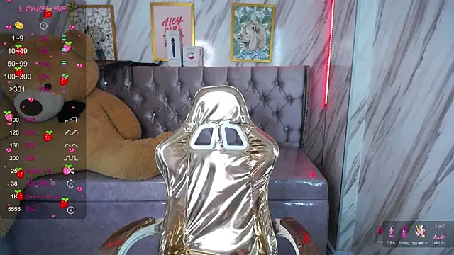 Laia angel b online show from December 24, 3:38 am