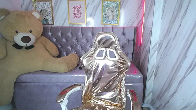 Laia angel b online show from January 18, 3:20 am