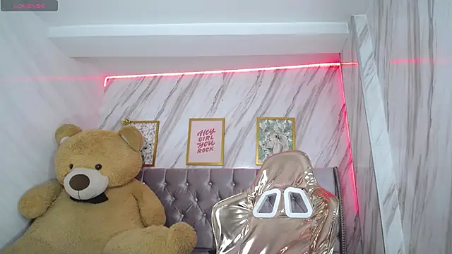 Laia angel b online show from February 6, 3:27 am