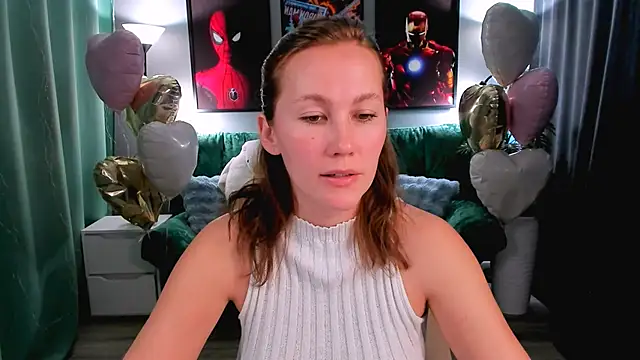 MichelleOrtis online show from February 18, 6:42 am