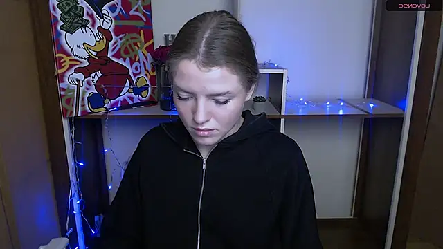 Snapshot of MissOliviaa_ chatting on December 12, 12:55 pm MissOliviaa online show from December 12, 12:55 pm