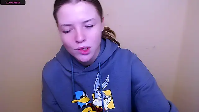 Snapshot of MissOliviaa_ chatting on January 29, 7:46 am MissOliviaa online show from January 29, 7:46 am