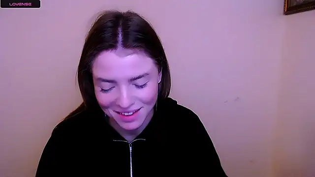 Snapshot of MissOliviaa_ chatting on January 30, 12:37 pm MissOliviaa online show from January 30, 12:37 pm