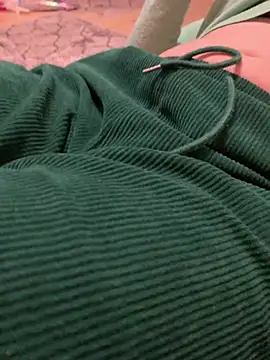 Snapshot of lora19922 chatting on January 12, 6:59 pm lora19922 online show from January 12, 6:59 pm