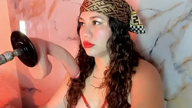 hade cute online show from May 26, 2:24 pm