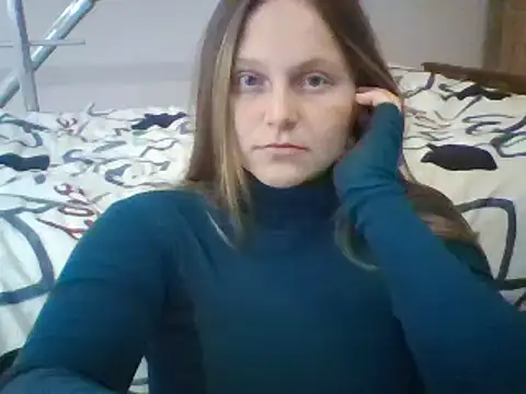 Evasapples online show from February 26, 8:33 pm