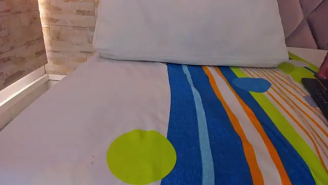 Snapshot of dorothy_vegga chatting on January 11, 5:52 am dorothy vegga online show from January 11, 5:52 am