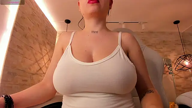 Snapshot of dorothy_vegga chatting on February 17, 9:13 am dorothy vegga online show from February 17, 9:13 am