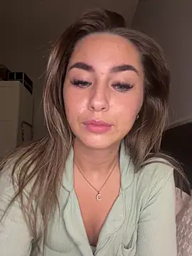 clobunny10 online show from February 17, 10:38 pm