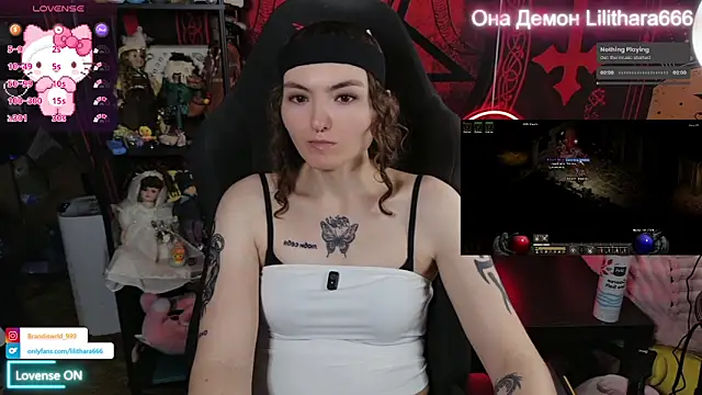 Snapshot of BrandiWRLD_999 chatting on February 24, 7:45 pm BrandiWRLD 999 online show from February 24, 7:45 pm