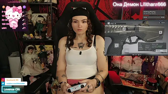 BrandiWRLD 999 online show from March 6, 8:05 pm