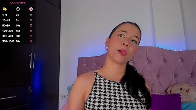 Deisy sr online show from December 31, 8:02 pm