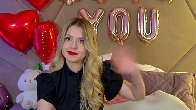 MilanaBalmain online show from February 14, 5:04 am