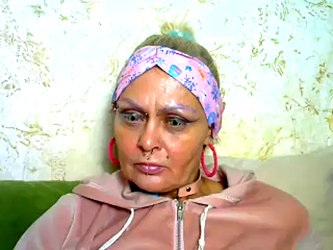 Gardener of Illusions online show from April 14, 4:18 am