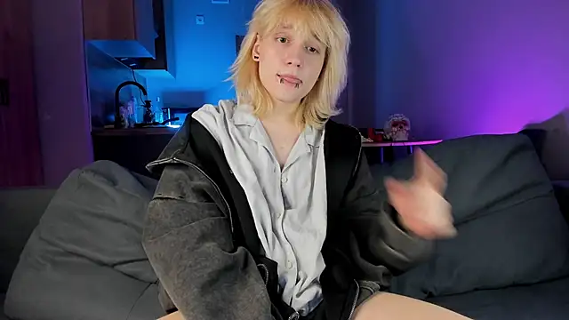 Gregory Byyrd online show from February 22, 10:20 pm