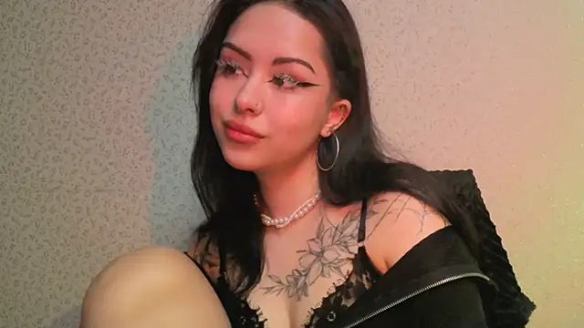 baby  kim online show from May 18, 11:10 pm
