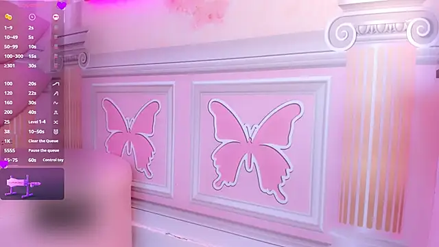 sexyy kitty18 online show from February 2, 8:24 am