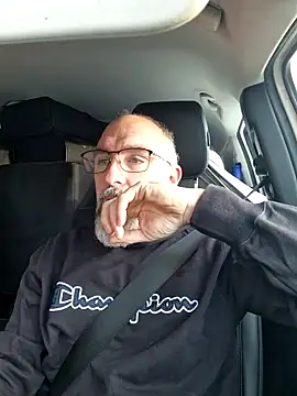 Crosss-23cm online show from February 8, 3:21 pm