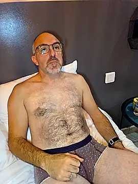 Crosss-23cm online show from October 8, 5:21 pm