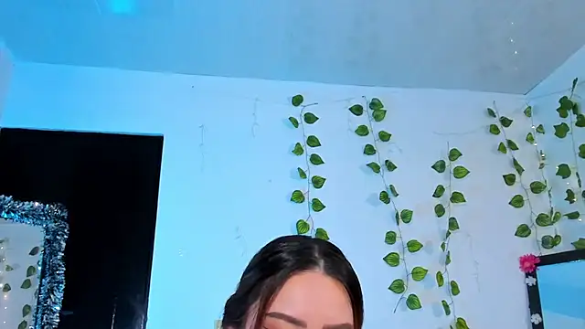 Snapshot of JanneKim chatting on June 26, 2:21 pm JanneKim online show from June 26, 2:21 pm