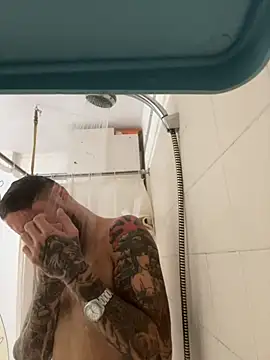 Snapshot of chavito2223 chatting on September 23, 6:11 pm chavito2223 online show from September 23, 6:11 pm