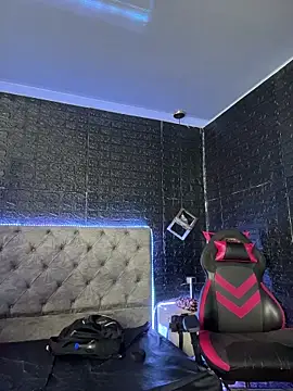 Paloma  LS online show from February 26, 7:13 pm