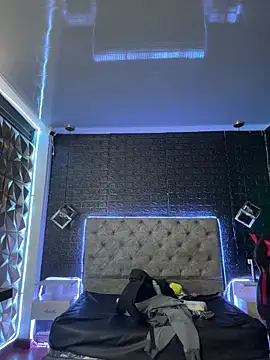 Paloma  LS online show from March 26, 7:52 pm