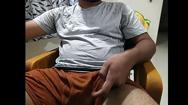 Snapshot of jimmy_indian_bull chatting on March 20, 10:07 pm jimmy indian bull online show from March 20, 10:07 pm
