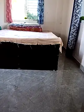 EeshaBhabi online show from November 19, 5:40 am