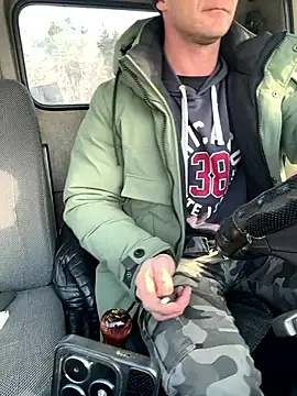 Snapshot of AlexGWoW chatting on February 24, 6:49 am AlexGWoW online show from February 24, 6:49 am