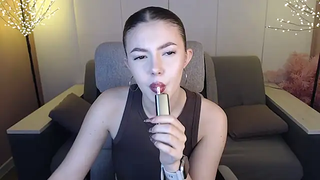 Snapshot of Ritaneer chatting on March 14, 10:07 am Ritaneer online show from March 14, 10:07 am