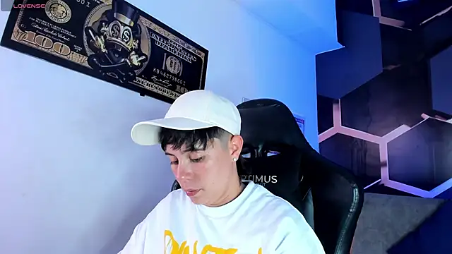 AbbySmiitth  online show from November 4, 9:36 pm