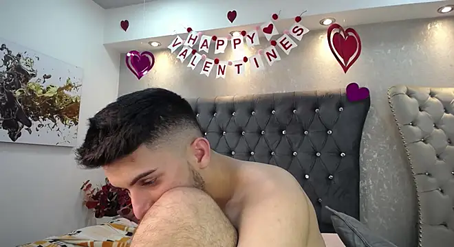 Snapshot of MrWilliseo chatting on February 7, 11:34 pm MrWilliseo online show from February 7, 11:34 pm