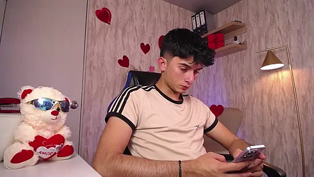 MrWilliseo online show from February 16, 8:21 am