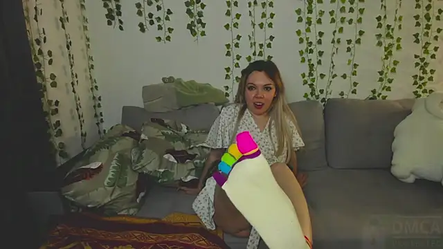 Snapshot of whoa-hoa-hoa-hoa-hoa chatting on February 21, 7:04 pm whoa-hoa-hoa-hoa-hoa online show from February 21, 7:04 pm